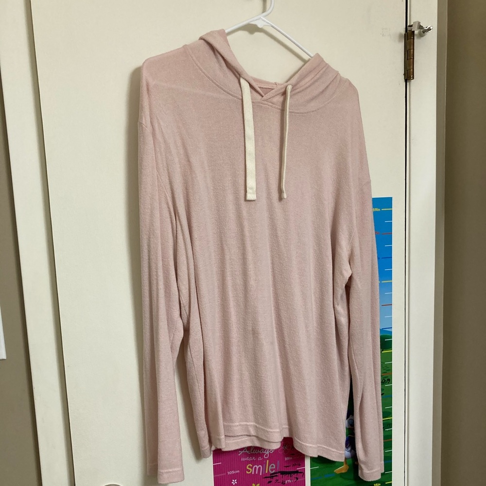 ZYIA Hooded shirt